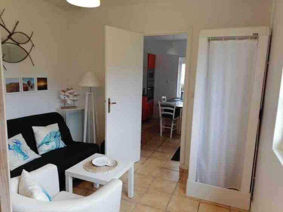 Le Petit Logis De Barneville Plage Wc Exterieur Luaran gambar