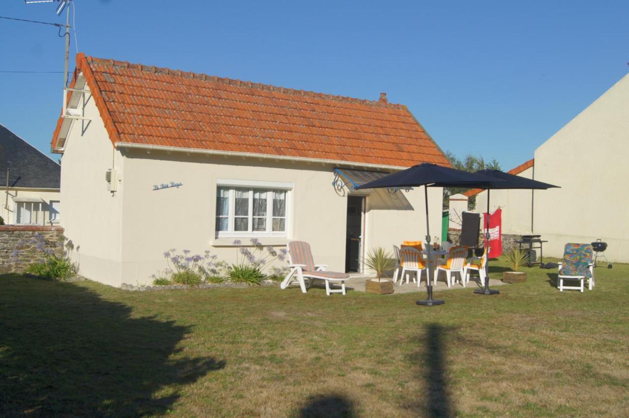 Le Petit Logis De Barneville Plage Wc Exterieur Luaran gambar
